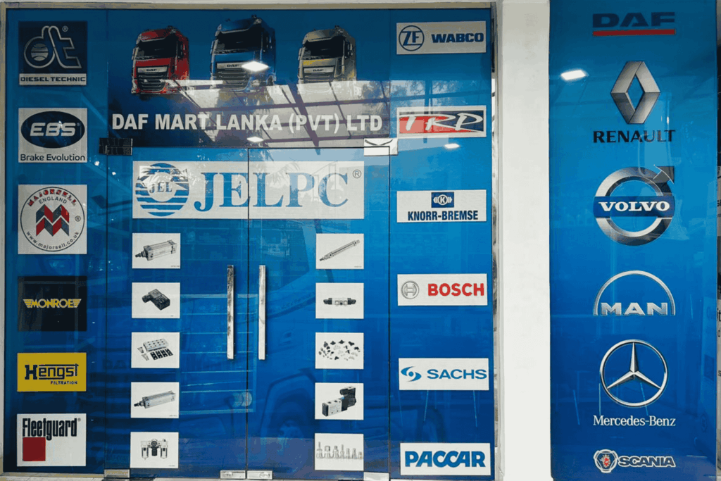 Hero section-Daf mart